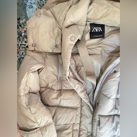 Oversized Zara puffer coat - Picture 4 of 7